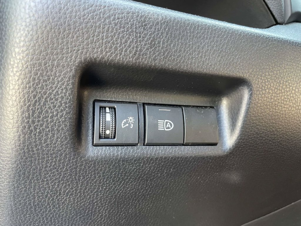Used 2025 Toyota RAV4 LE FWD image 28
