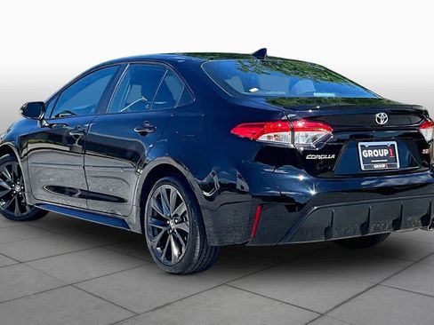 Used 2023 Toyota Corolla SE w/ SE Premium Package FWD image 12