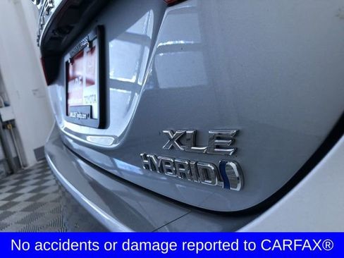 Certified 2023 Toyota Camry XLE image 7