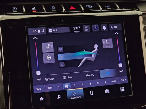 New 2025 Jeep Grand Cherokee Laredo X w/ Luxury Tech Group I image 22