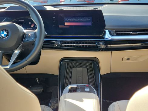 Certified 2025 BMW X1 xDrive28i w/ Premium Package image 17