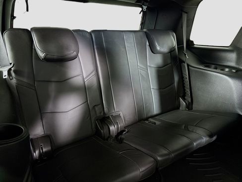 Used 2020 Cadillac Escalade Platinum w/ Escalade Sport Edition AWD/4WD image 32