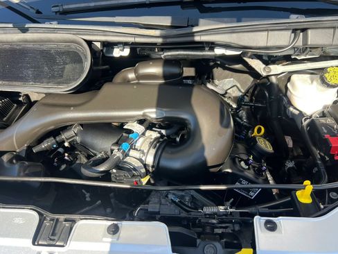 Used 2019 Ford Transit 350 XLT RWD image 35