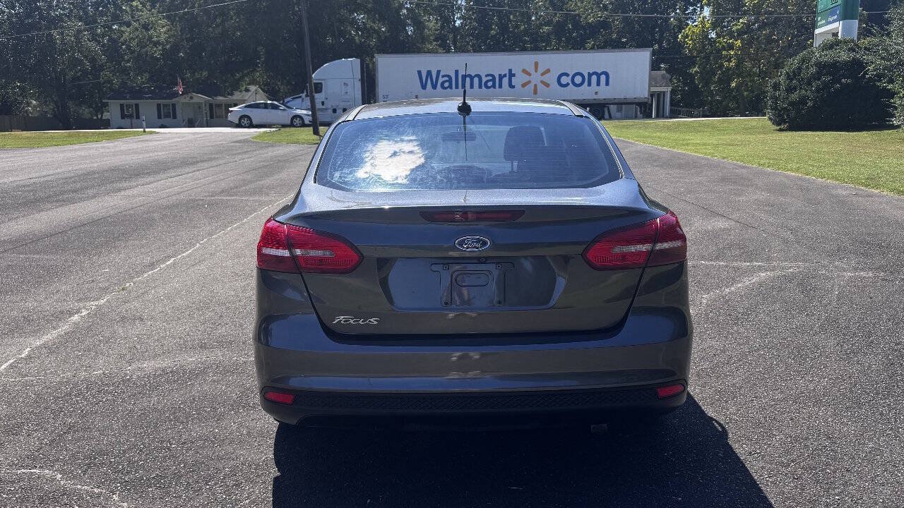 Used 2017 Ford Focus S FWD image 7