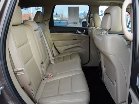 Used 2020 Jeep Grand Cherokee Limited image 24