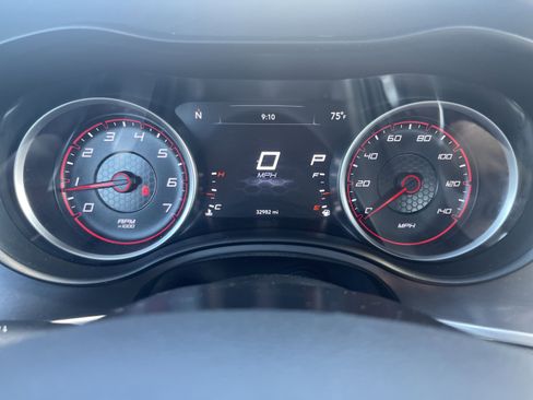 Used 2022 Dodge Charger SXT w/ Cold Weather Package AWD/4WD image 14