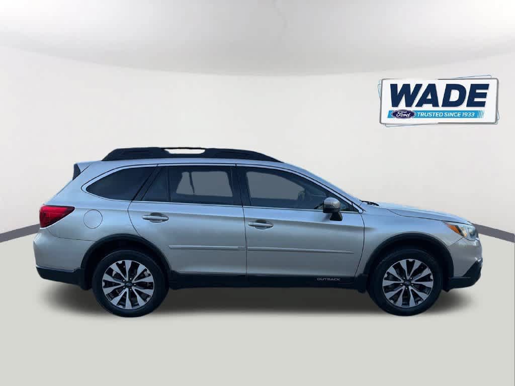 Used 2017 Subaru Outback 2.5i Limited AWD/4WD image 4