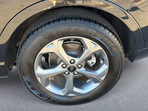 Used 2023 Ford Escape ST-Line image 10