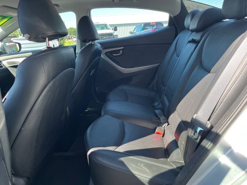 Used 2013 Hyundai Elantra Limited w/ Technology Pkg FWD image 15