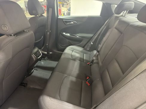 Used 2024 Chevrolet Malibu LT image 20