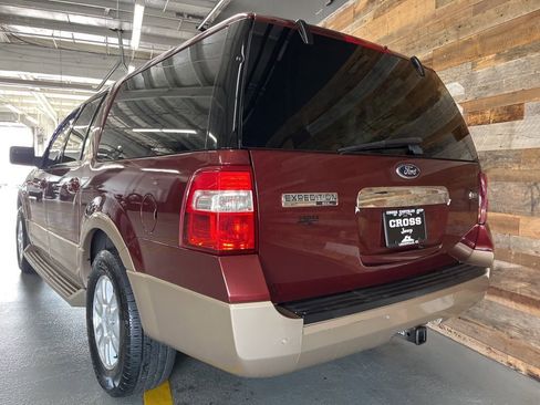 Used 2012 Ford Expedition EL XLT image 24