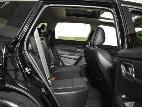 Certified 2026 Nissan Rogue Platinum w/ Platinum Premium Package AWD/4WD image 36