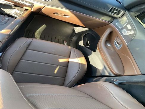 Used 2024 Mercedes-Benz GLS 450 4MATIC image 32