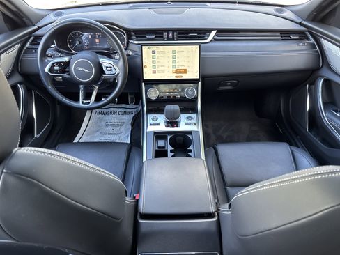 Certified 2023 Jaguar XF R-Dynamic SE AWD/4WD image 27