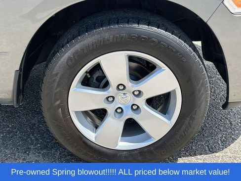Used 2012 RAM 1500 Express RWD image 12