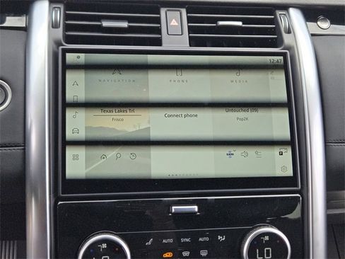 New 2025 Land Rover Discovery S image 11