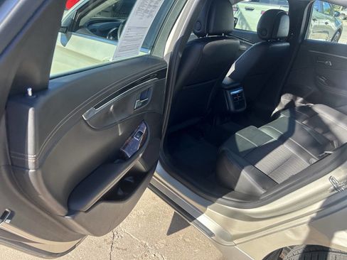 Used 2014 Chevrolet Impala LT FWD image 18