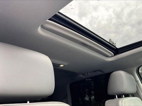 Used 2016 Chevrolet Tahoe LT w/ Luxury Package image 25