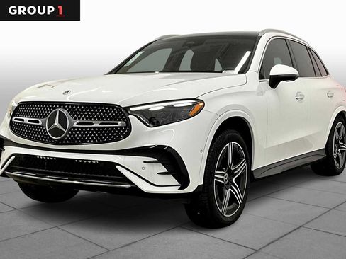 New 2025 Mercedes-Benz GLC 350e 4MATIC image 1