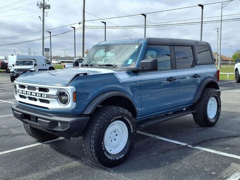 Used 2021 Ford Bronco Big Bend image 3