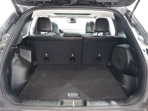 Used 2022 Jeep Cherokee Limited image 33