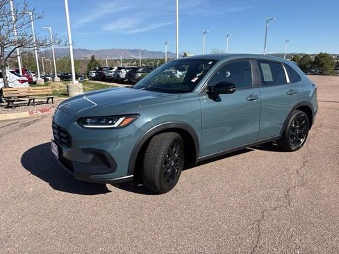 Certified 2025 Honda HR-V Sport image 3