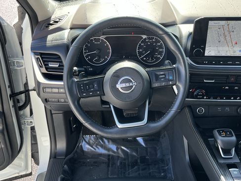 Used 2023 Nissan Rogue SL w/ SL Premium Package AWD/4WD image 12