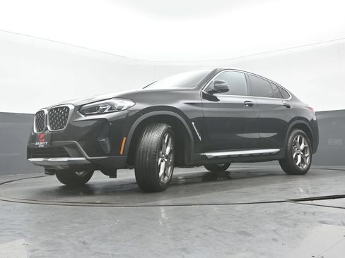Used 2023 BMW X4 xDrive30i AWD/4WD image 31
