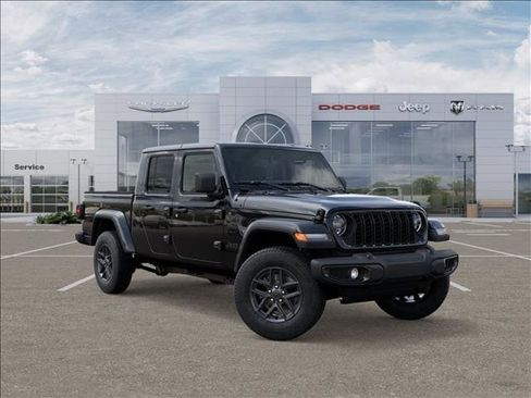 New 2026 Jeep Gladiator Sport image 5