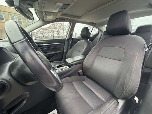 Used 2020 Nissan Altima 2.5 SV image 11