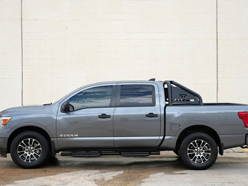 Used 2023 Nissan Titan SV w/ Accessory Utility Package RWD image 39