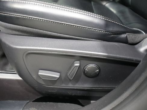 Used 2024 Ford Escape Platinum AWD/4WD image 9