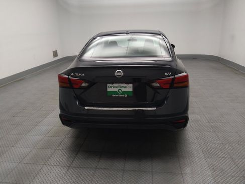 Used 2022 Nissan Altima 2.5 SV FWD image 7