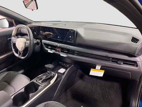 New 2025 Kia K4 GT-Line image 28
