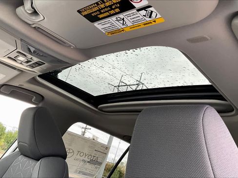 New 2025 Toyota RAV4 XLE image 18