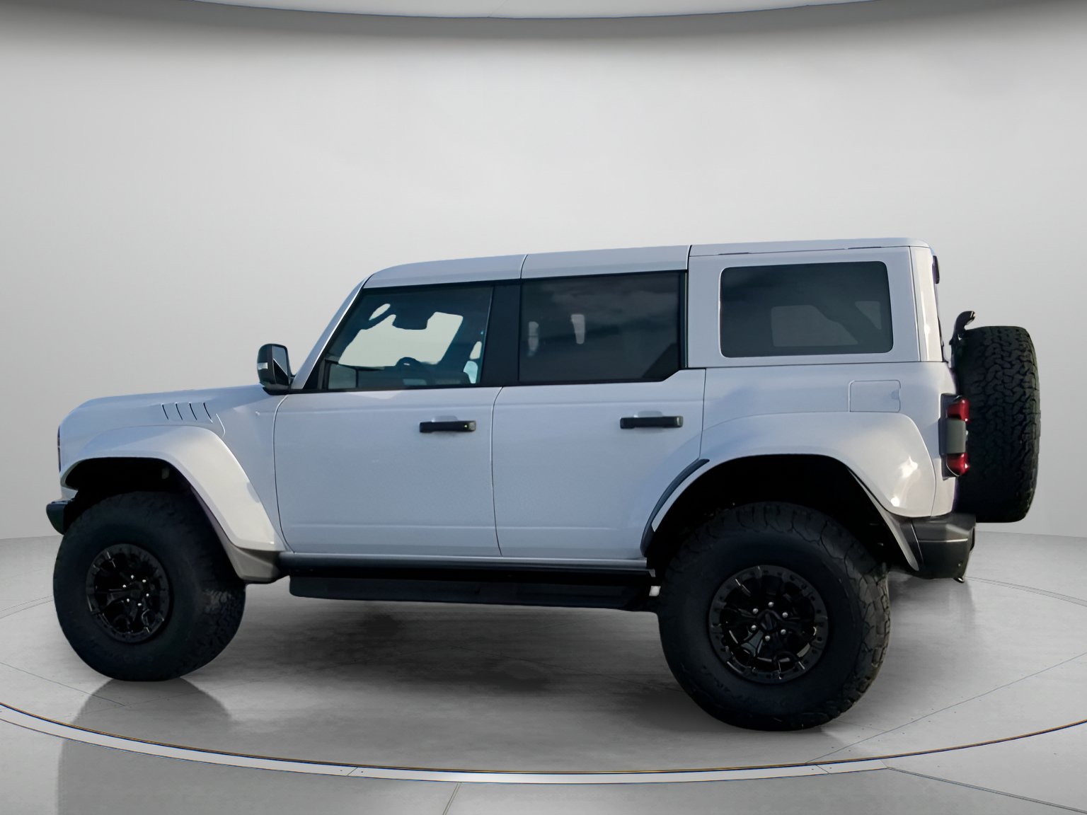 New 2026 Ford Bronco Raptor w/ Interior Carbon Fiber Pack AWD/4WD image 18