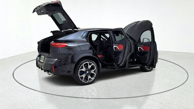 Used 2026 BMW X2 M35i AWD/4WD image 19