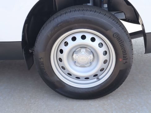 New 2026 Ford Maverick XL image 17