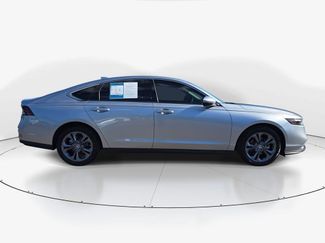 Used 2023 Honda Accord EX video 3