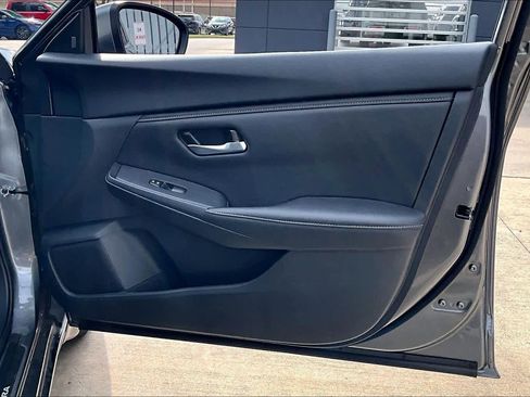 Certified 2025 Nissan Sentra SV w/ Trunk Package image 21