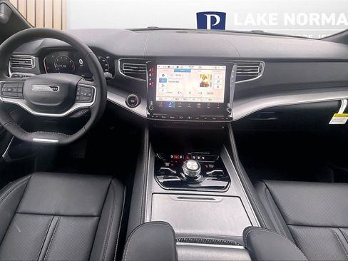 New 2026 Jeep Grand Wagoneer L Limited image 11