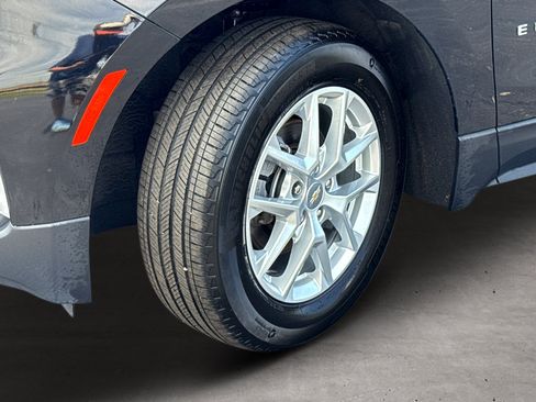 Used 2024 Chevrolet Equinox LT w/ LPO, Floor Liner Package FWD image 24