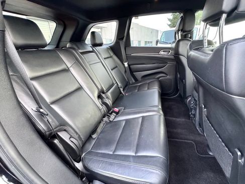 Used 2018 Jeep Grand Cherokee Limited AWD/4WD image 22