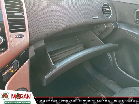 Used 2016 Chevrolet Cruze LT image 18