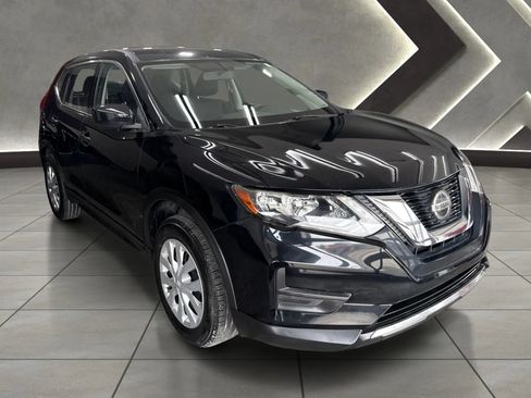 Used 2018 Nissan Rogue S AWD/4WD image 1