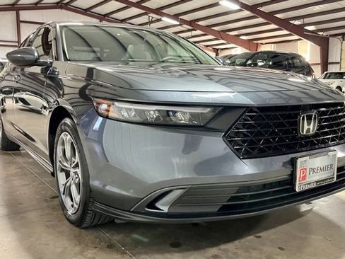 Used 2024 Honda Accord EX image 1
