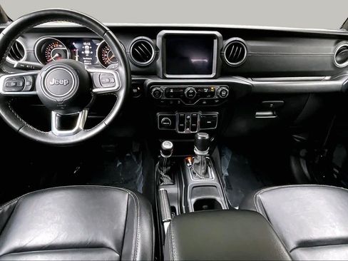 Used 2020 Jeep Gladiator Overland w/ Popular Equipment Package AWD/4WD image 14