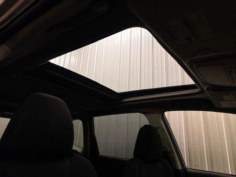 Used 2021 Subaru Forester Premium image 22