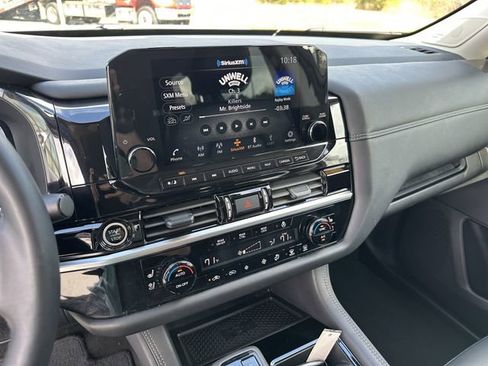 Certified 2024 Nissan Pathfinder Platinum image 31