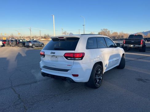 Used 2016 Jeep Grand Cherokee SRT w/ Trailer Tow Group IV image 5